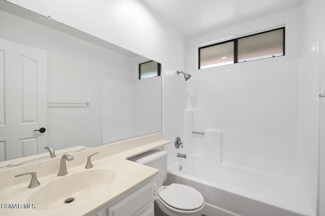 Building Photo - 4139 Lost Springs Dr