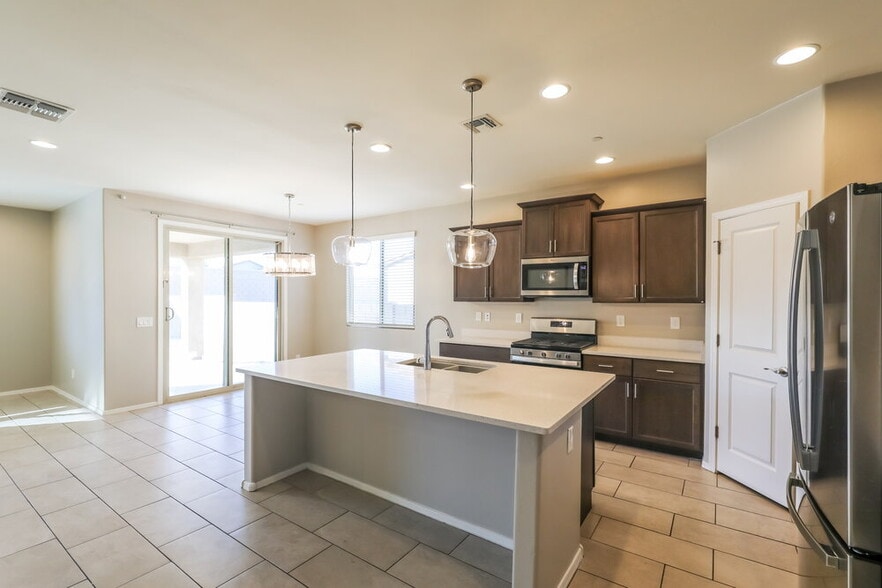 Building Photo - 15422 Camino Napo