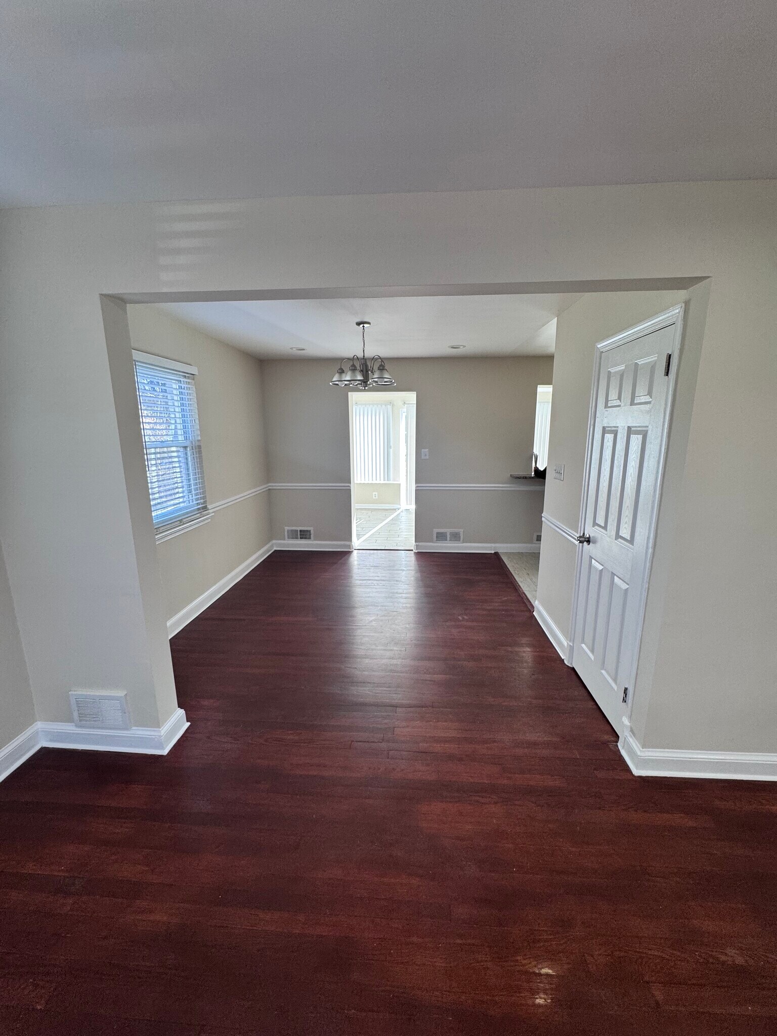 Dining room - 2409 Afton St