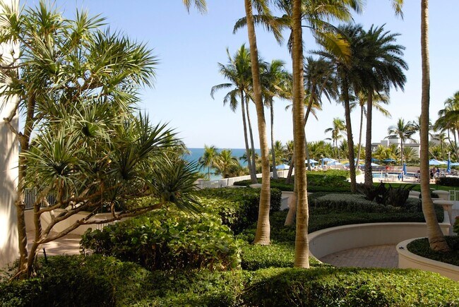 Building Photo - 3200 N Ocean Blvd