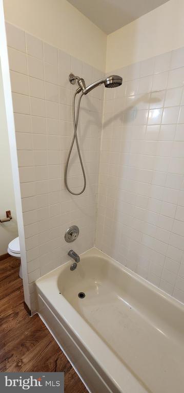 Building Photo - 209 E Montgomery Ave