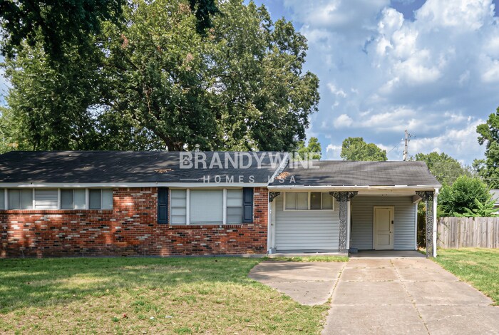 Building Photo - 4854 Cloister Ave