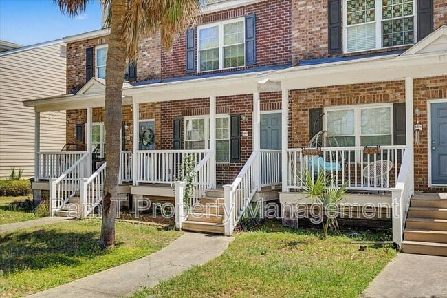 Building Photo - 1312 Dieter St