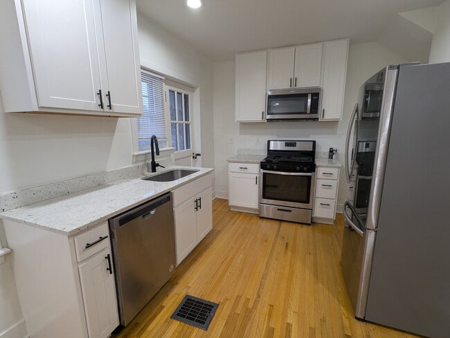 Building Photo - 2356 Berwick Blvd