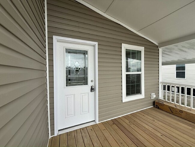 Building Photo - 3515 Campari Dr