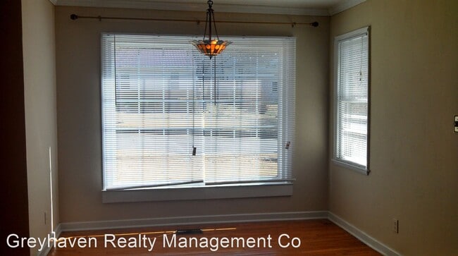 Building Photo - 3 br, 2 bath House - 4803 Orchard View Ave