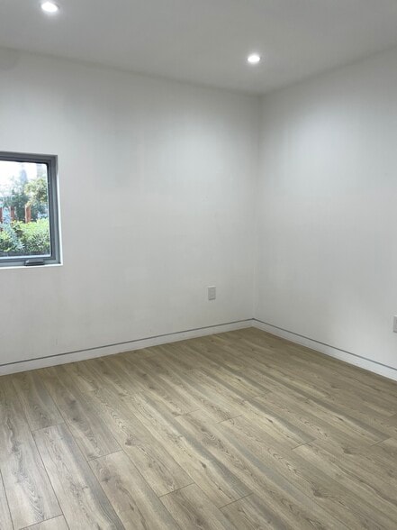 Bedroom 2 - 2725 Dalton Ave