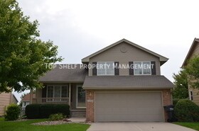 Primary Photo - 1405 SE Michael Dr