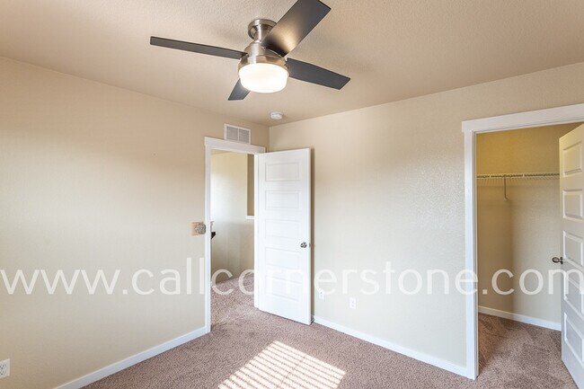 Building Photo - 1322 Antrim Loop