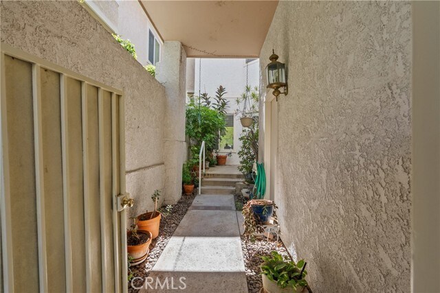 Building Photo - 32126 Canyon Ridge Dr