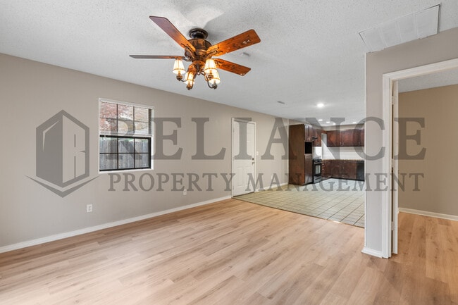 Building Photo - 235 Trout Ave