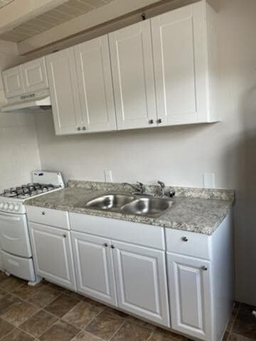 Building Photo - 233 Dallas St NE