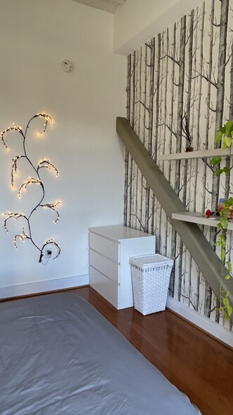 Building Photo - 1320 13th St NW