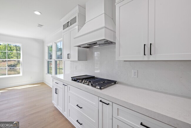 Building Photo - 1270 Glen Eagle Dr
