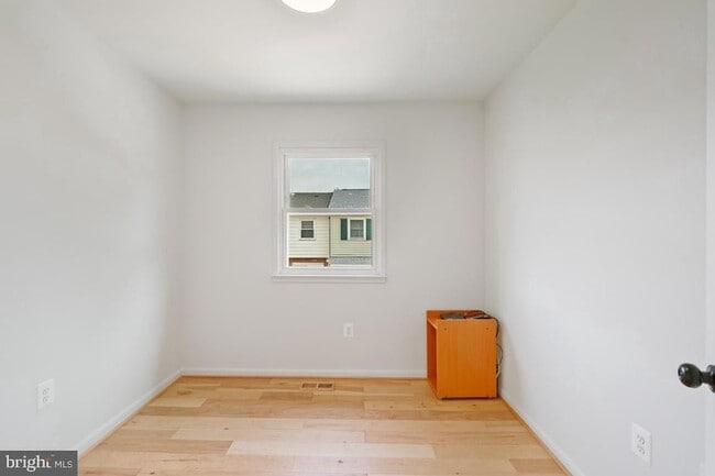 Building Photo - 2400 Kilpatrick Pl