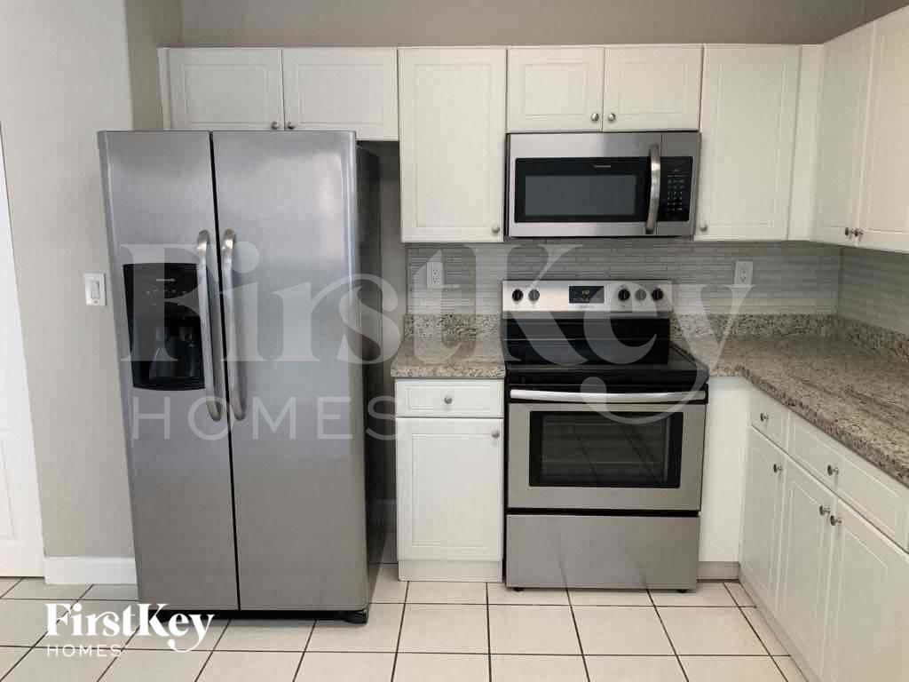 Building Photo - 12964 NW 8th Ln