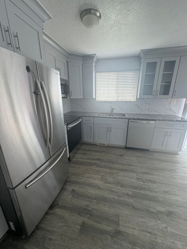 Building Photo - Beautiful Ogden Home for Rent!