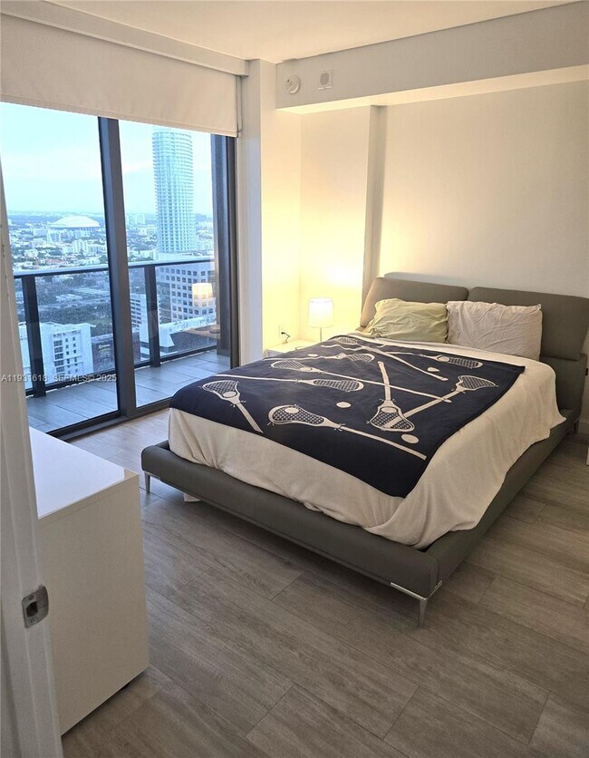 Building Photo - 55 SW 9th St