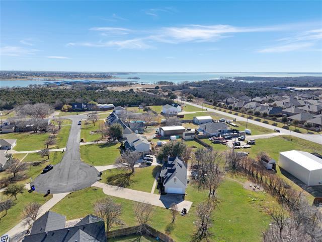 Building Photo - 20074 Saratoga Trail