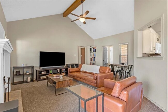 Building Photo - Comfortable Living in Frenship ISD