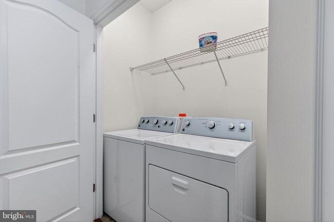 Building Photo - 3716 Foote St NE