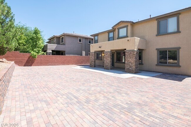 Building Photo - 10328 Trillium Dr