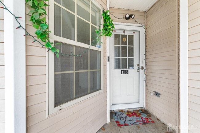 Building Photo - 155 Salem Rd