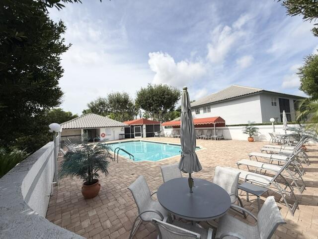 Building Photo - 11563 Briarwood Cir