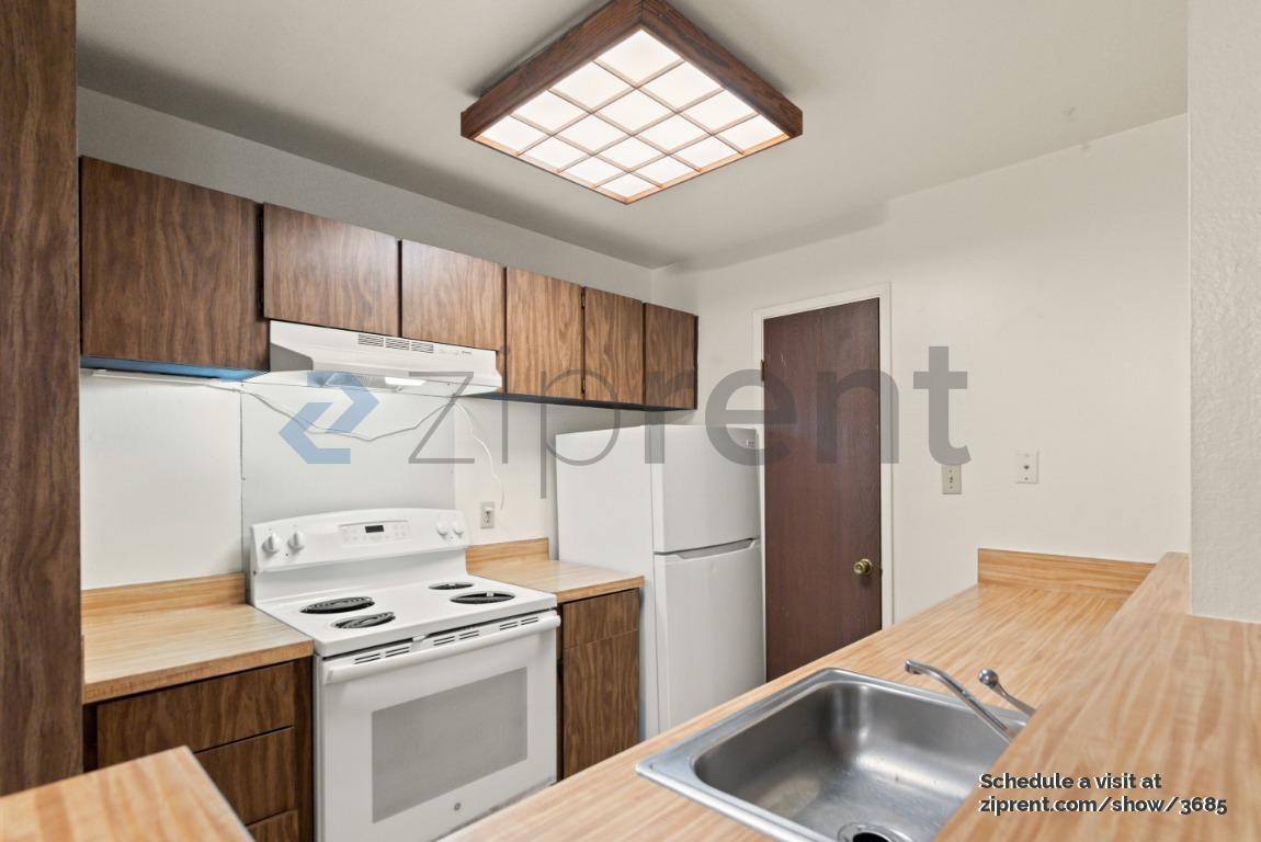 Building Photo - 223 A-H Boardwalk Ave
