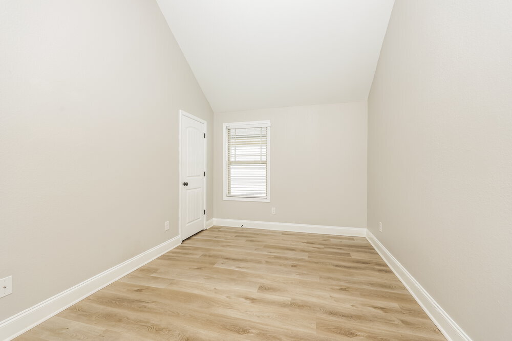 Building Photo - 1221 Catawba Way