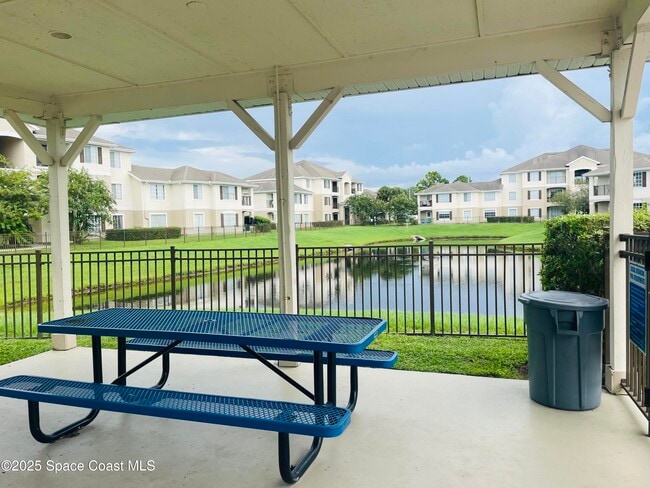 Building Photo - 3501 D'Avinci Way