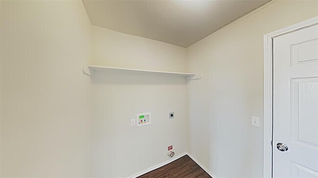 Building Photo - 9920 Jackrabbit Rd