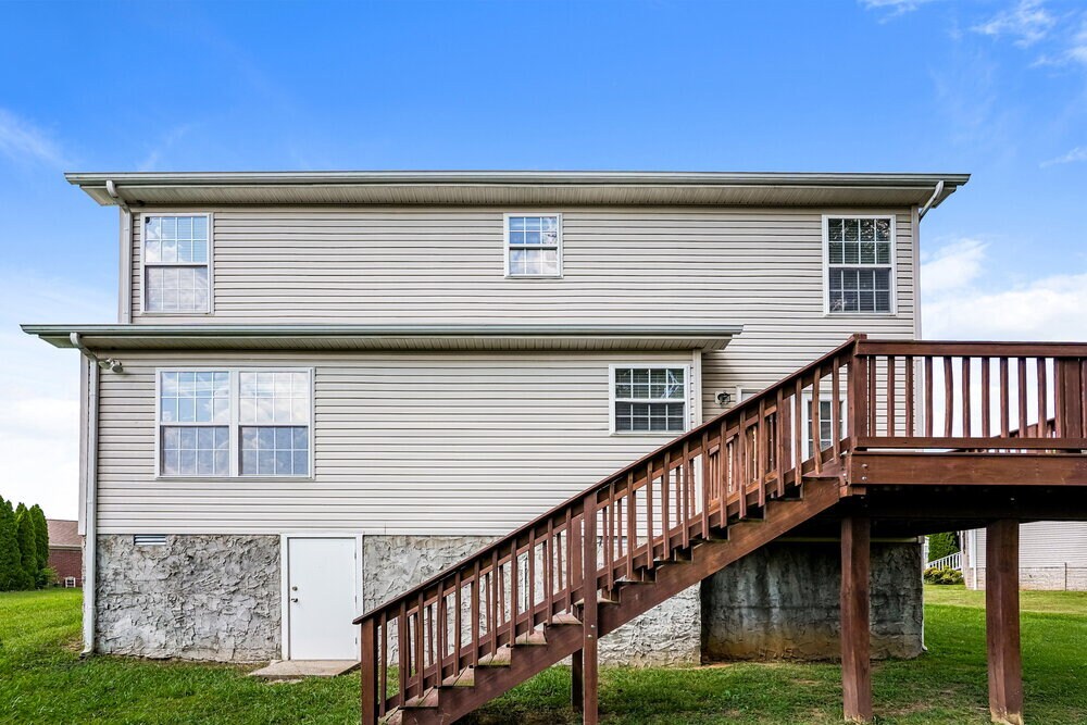 Building Photo - 3208 Nicole Dr