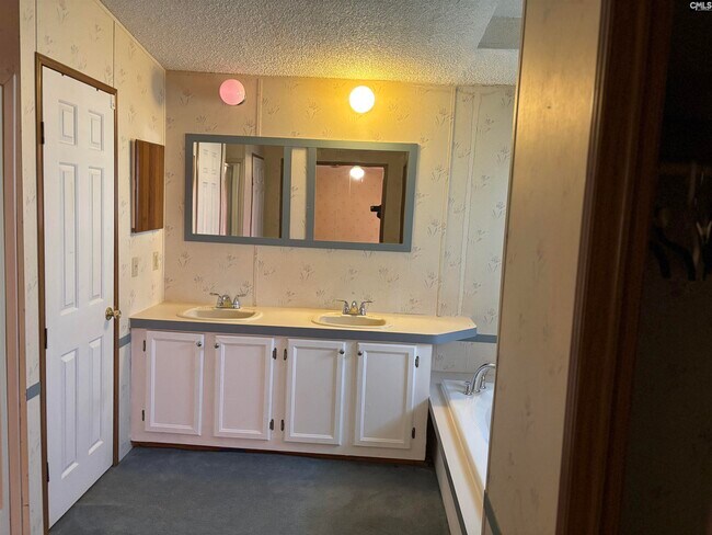 Building Photo - 119 Texas Park Rd