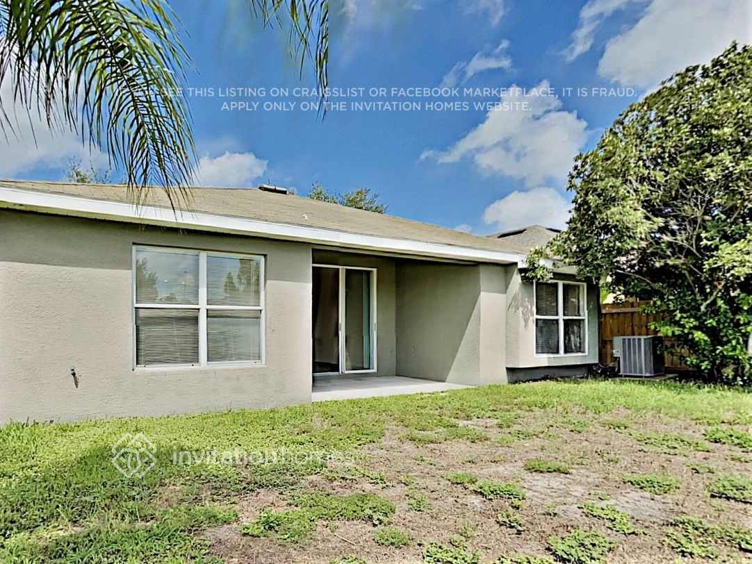 Building Photo - 6815 Monarch Park Dr