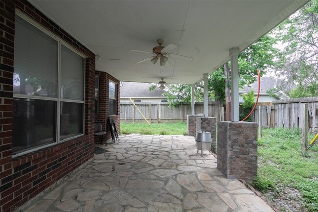 Building Photo - 3603 Lauderwood Ln
