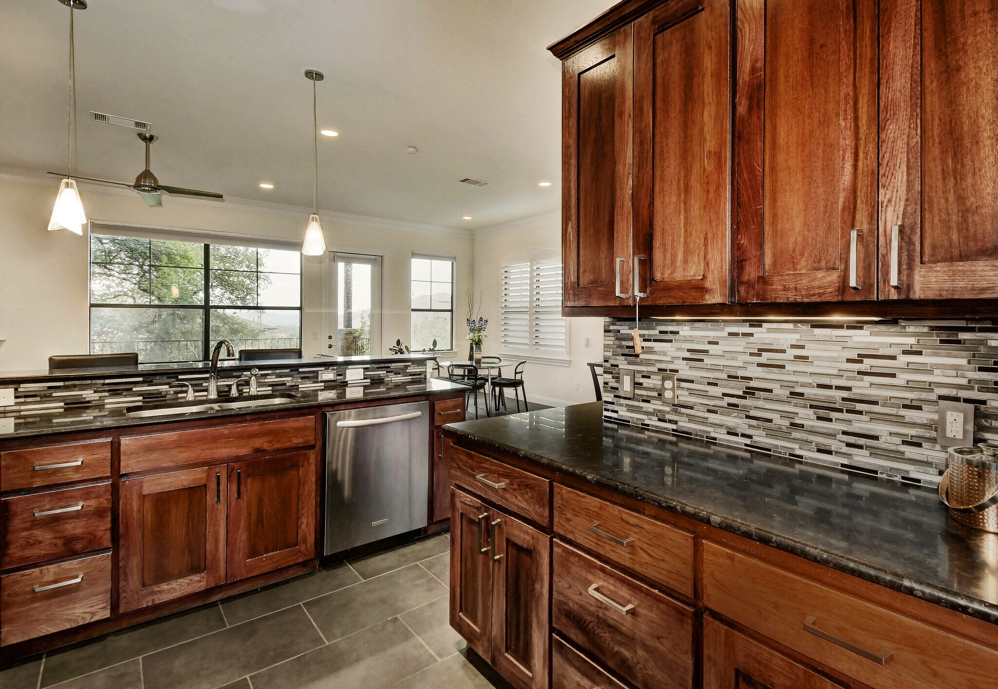 Building Photo - 4000 Ranch Road 620 N Unit 4