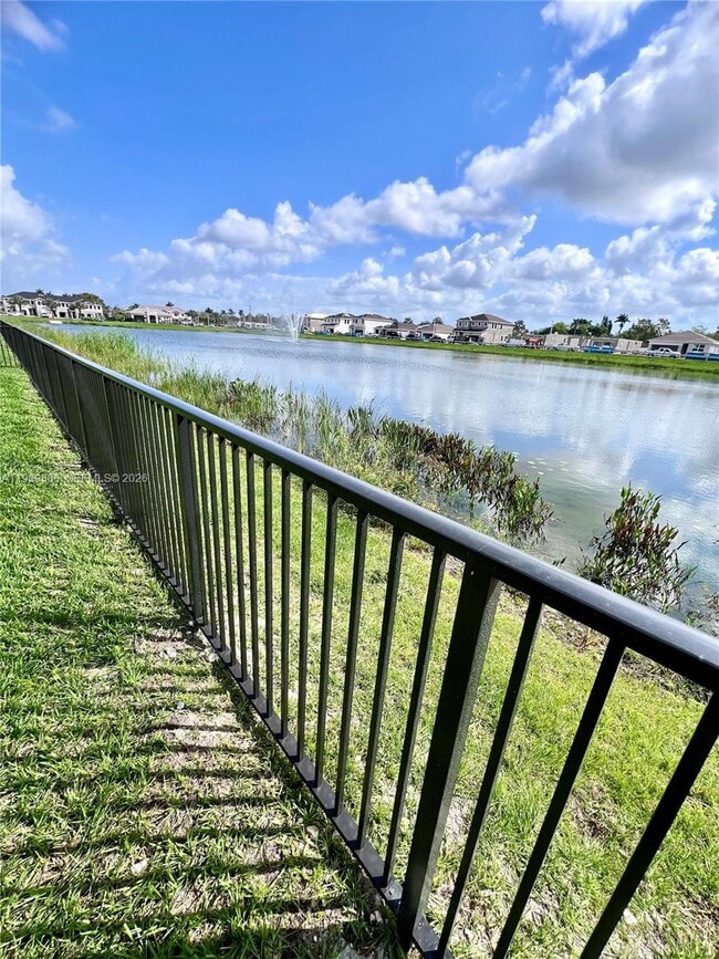 Building Photo - 4784 SW 72nd Terrace