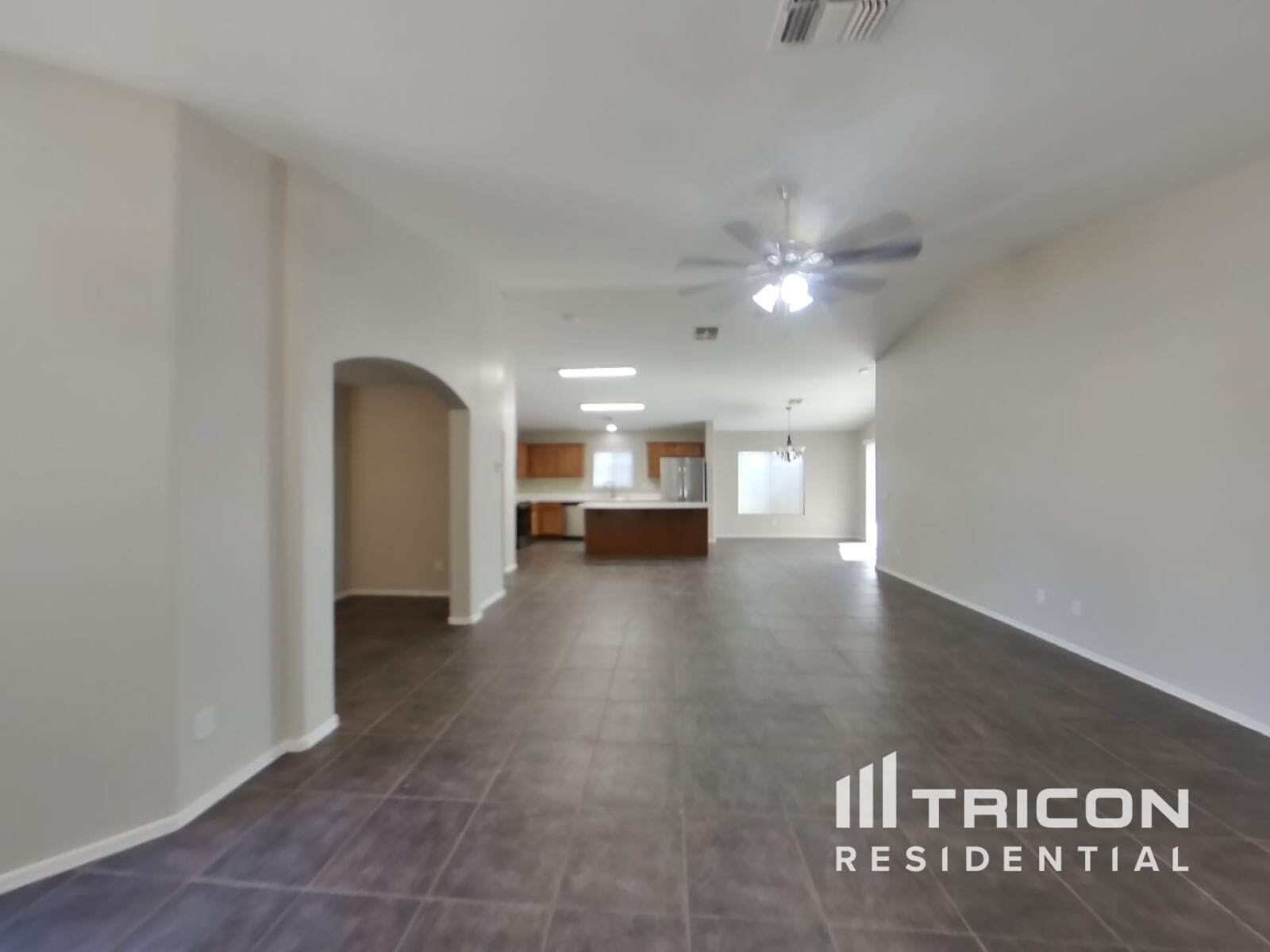 Building Photo - 39391 N Parisi Cir