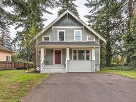 Building Photo - 8450 SE Harney St