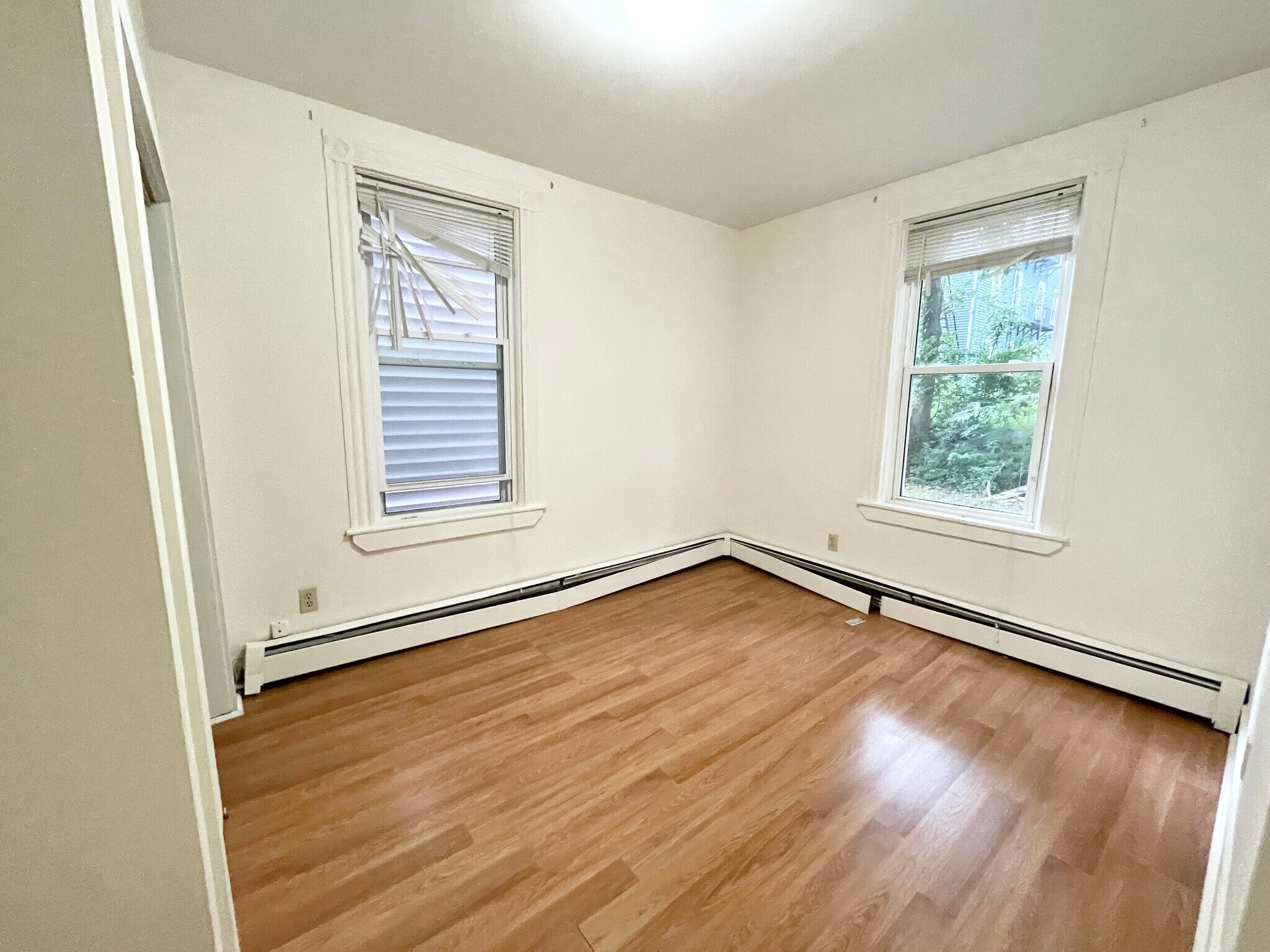 Building Photo - 1570 Tremont St