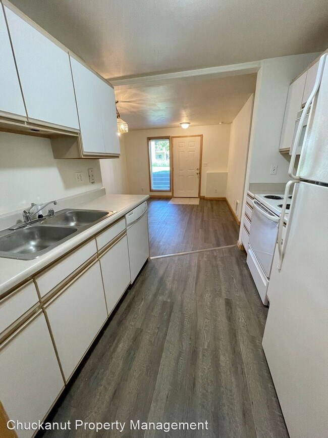 Building Photo - 1 br, 1 bath House - 4242 Wintergreen Circ...