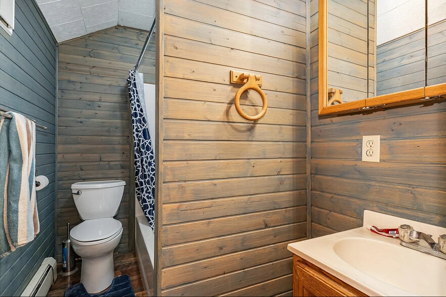 Building Photo - 10317 Slide a Ways Trl