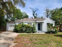 Building Photo - 1 Keys Ct