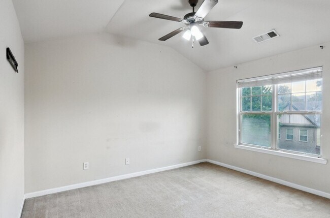 Building Photo - 1798 Oak Brook Ln NW