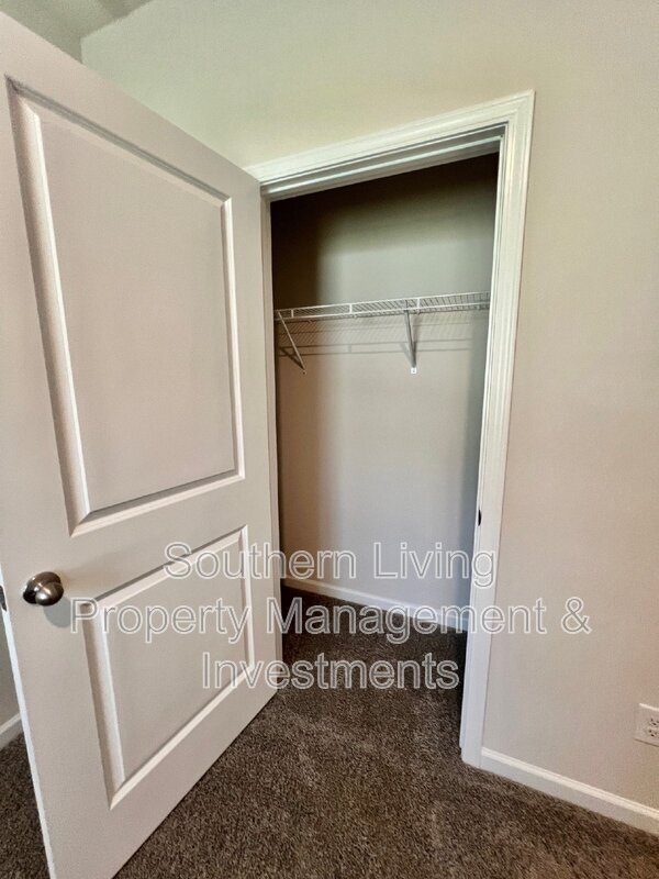 Building Photo - 3120 Winged Elm St