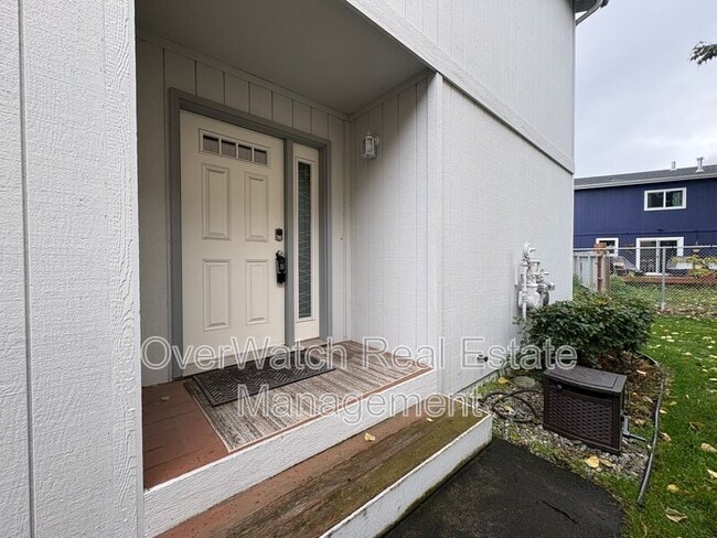 Building Photo - 5651 Sapphire Loop