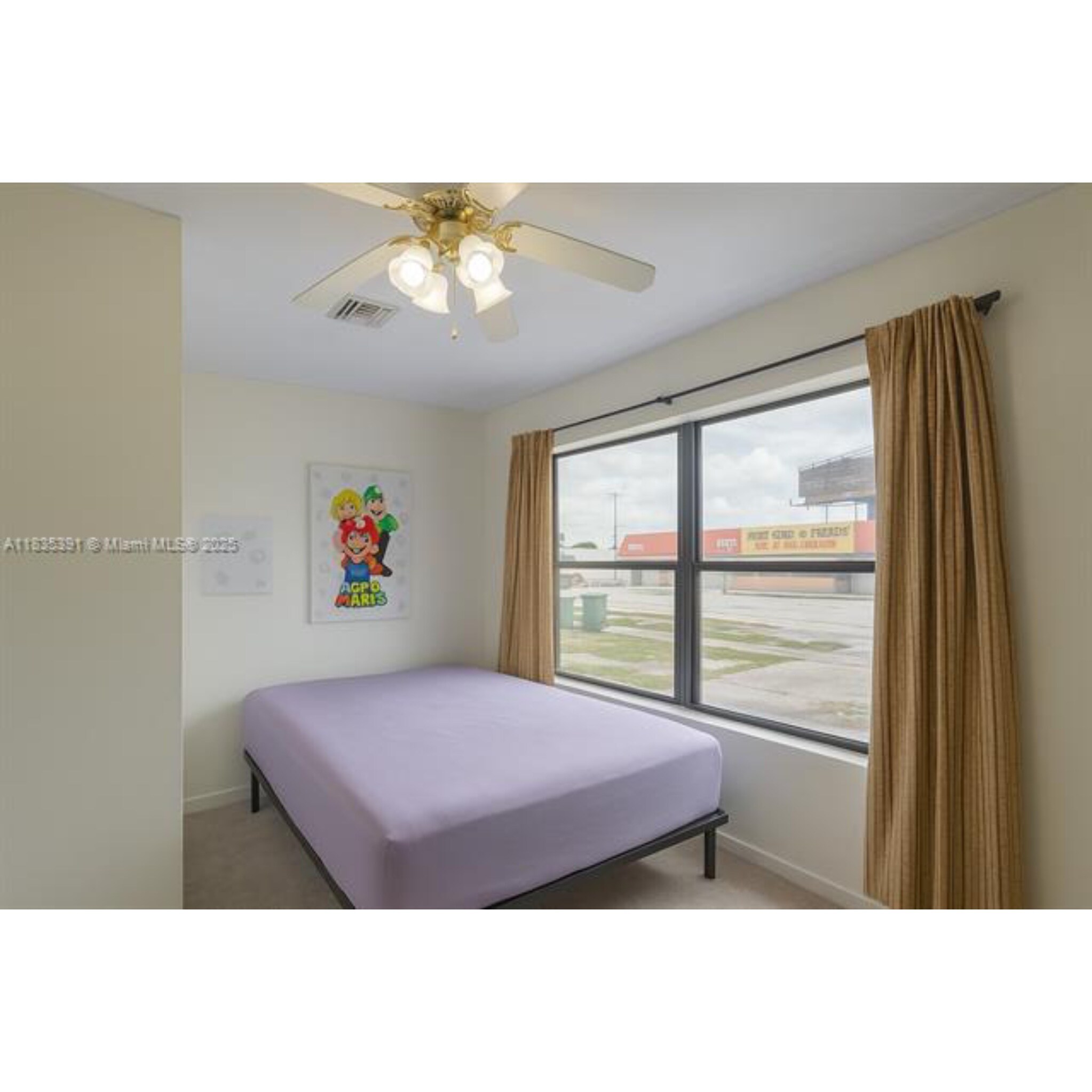 Building Photo - 3925 SW 88th Pl