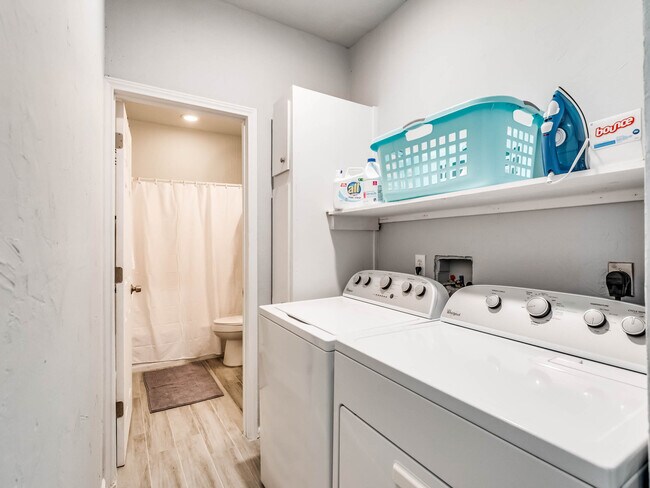 Building Photo - 1720 NW 30th St