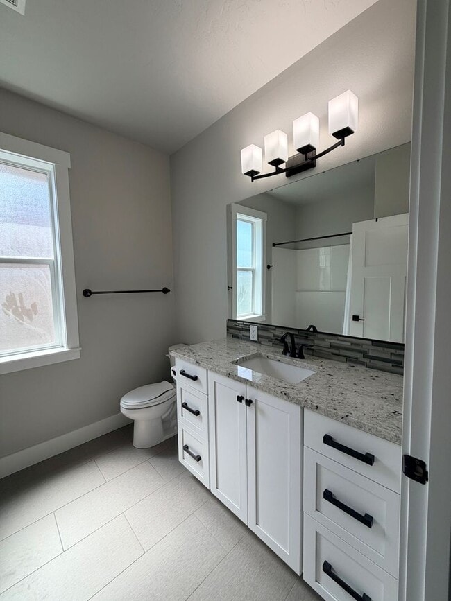 Building Photo - Gorgeous Craftsman Home- 5 bed, 3 Full Bath- Includes Landscaping!